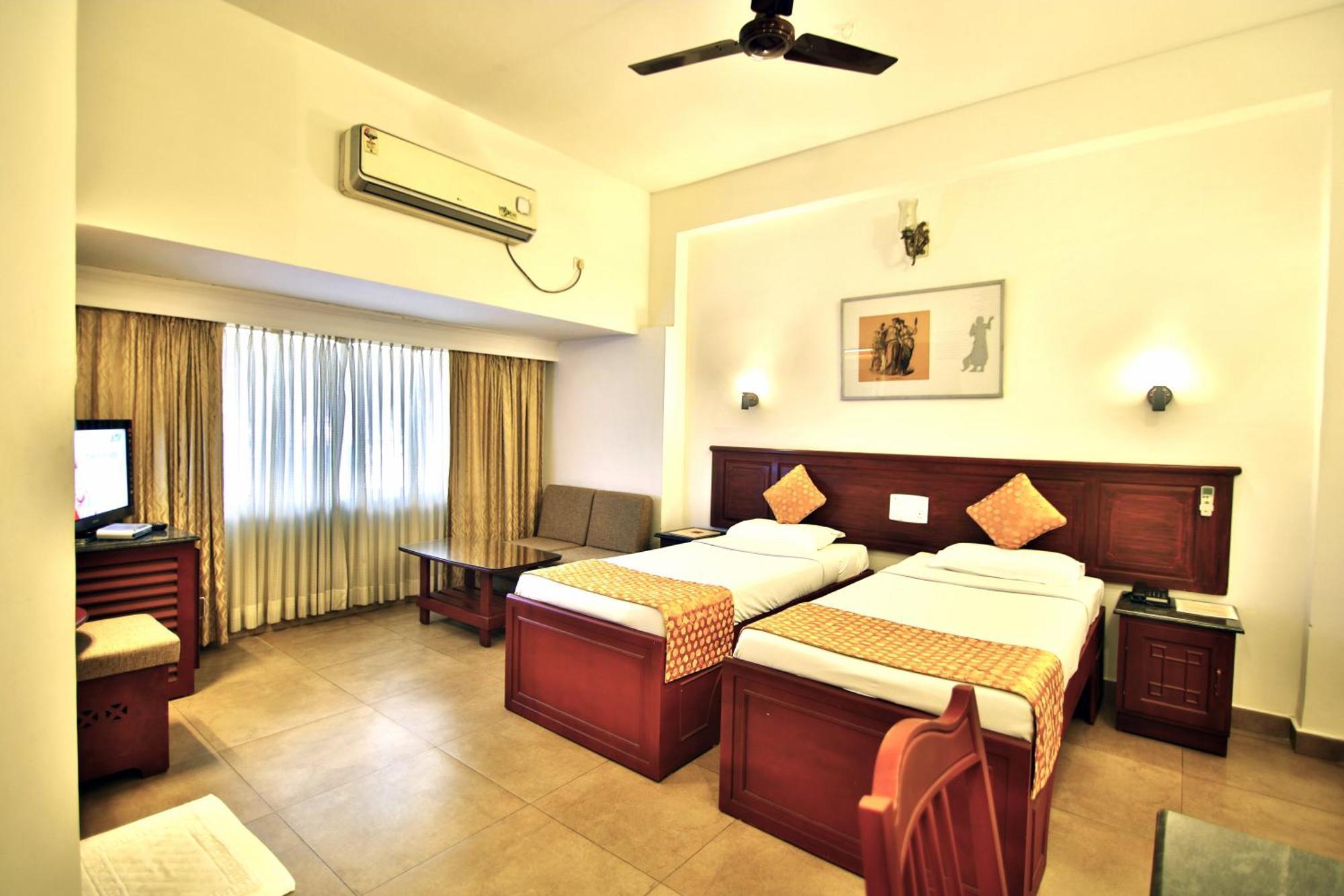 Aida Hotel